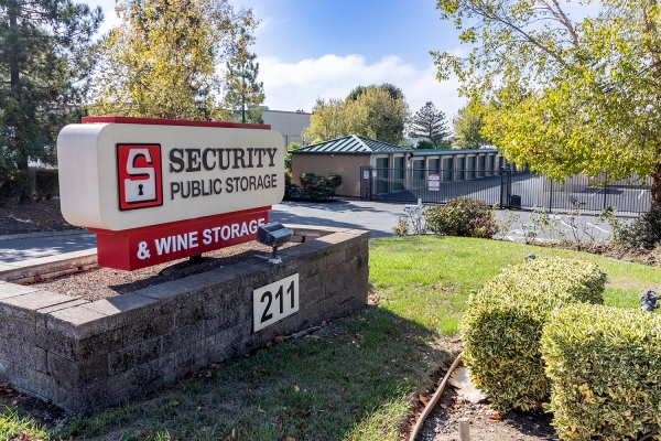 Security Public Storage - Napa