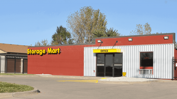 StorageMart - Merle Hay Rd