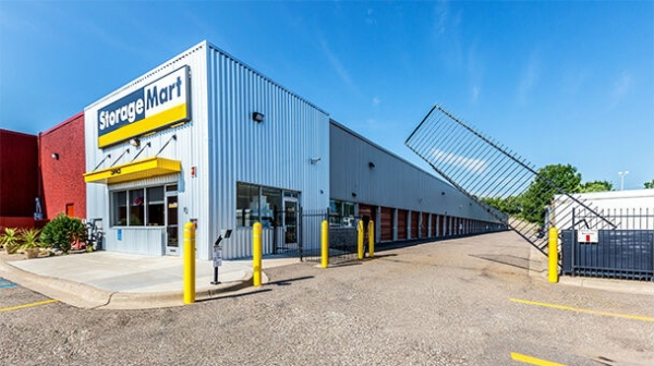StorageMart - Frontage Rd & Hwy 169