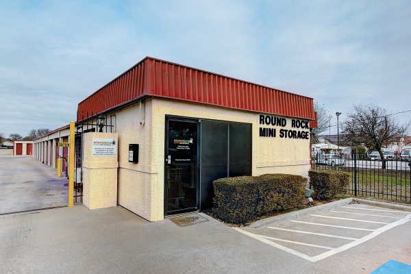 Round Rock Mini Storage - East Palm Valley