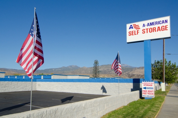 A-American Self Storage - Hemet Florida