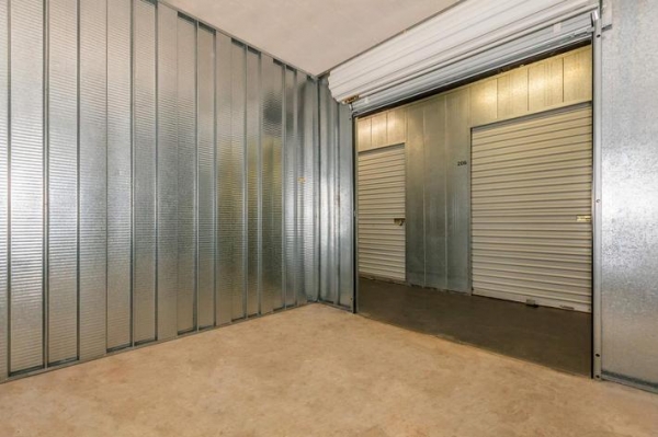Long Beach Security Self Storage, LP