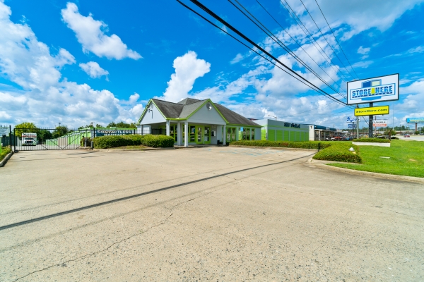 Store Here Self Storage - Macon - Mercer University Drive