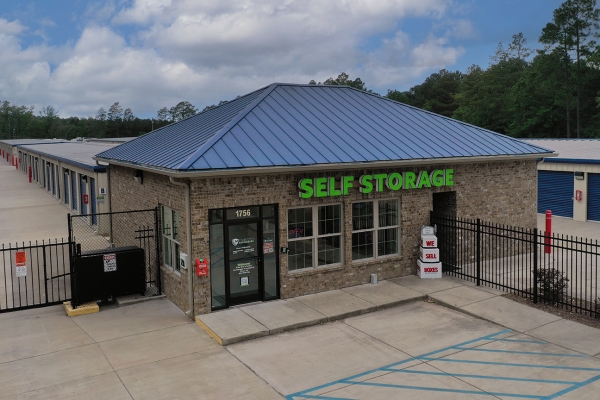 Midgard Self Storage - Lexington - 1756 South Lake Drive