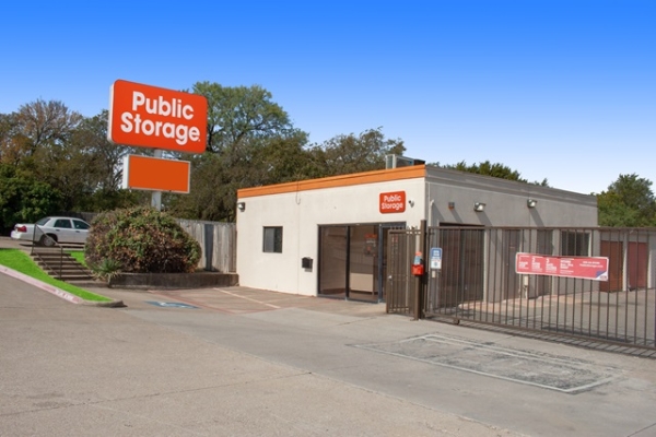 Public Storage - Lewisville - 690 E State Highway 121