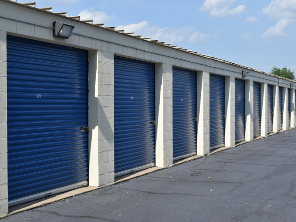 Storage Rentals of America - Greenville - Airview Dr