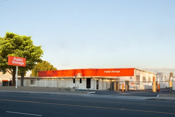 Public Storage - Orange - 601 N Main Street
