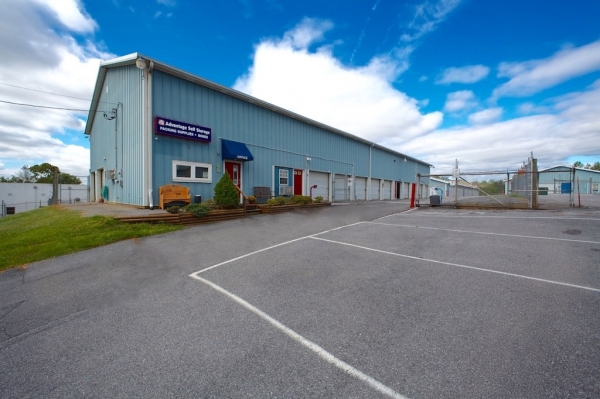 Advantage Self Storage - Woodsboro