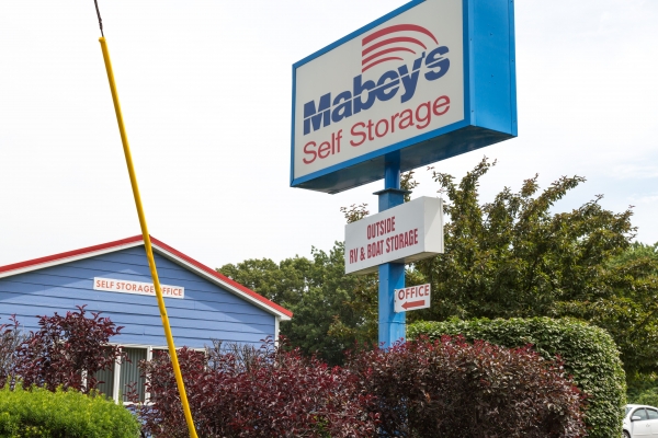 Mabey's Self Storage - Clifton Park South