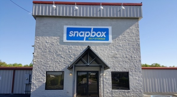 Snapbox Storage Parkway