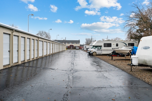 storageunits