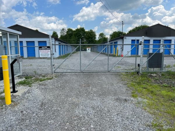 Storage Rentals of America - Youngstown - Belmont Ave