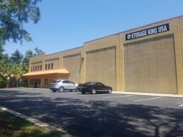 Storage King USA - 142 - Tallahassee, FL. - Apalachee Pkwy