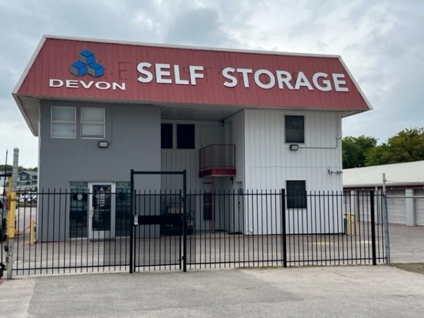 Devon Self Storage - 9007 - Austin