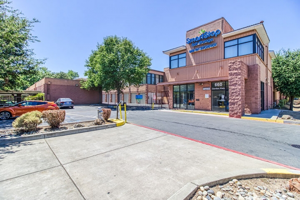 SmartStop Self Storage - Sacramento - 660 Garden Highway