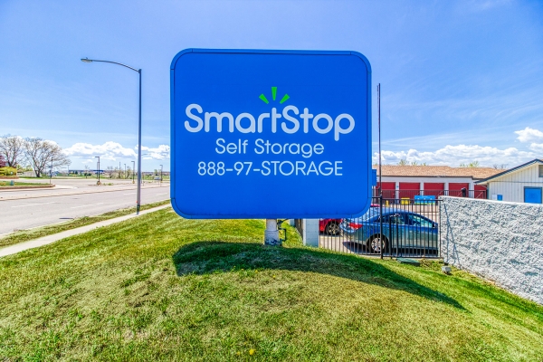 SmartStop Self Storage - Aurora - 435 Airport Blvd