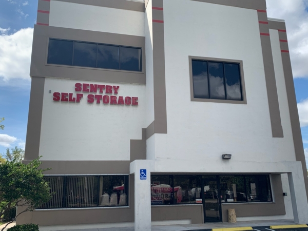 Sentry Self Storage - Coral Springs