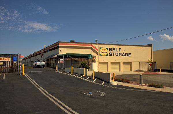 E-Z Storage of Van Nuys, L.P.