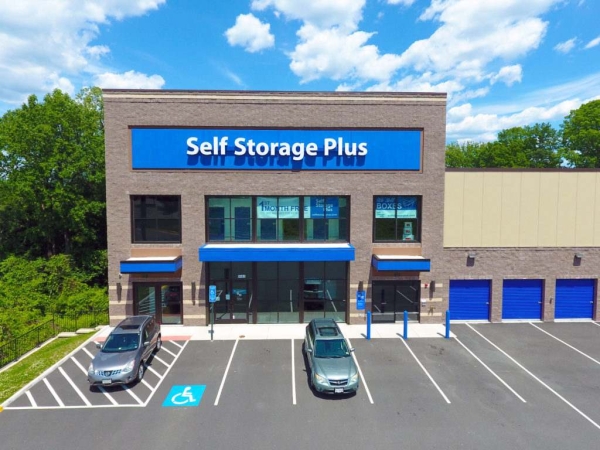 Self Storage Plus - Lorton - 9461 Lorton Market Street