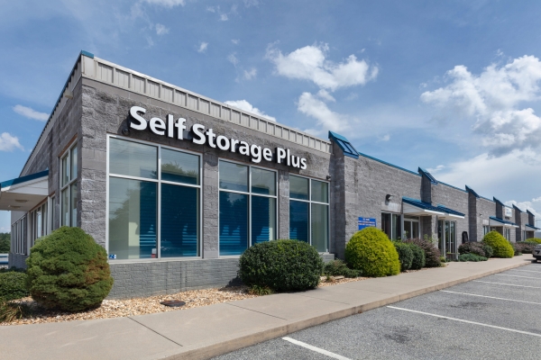 Self Storage Plus - Ranson - 1186 North Mildred Street
