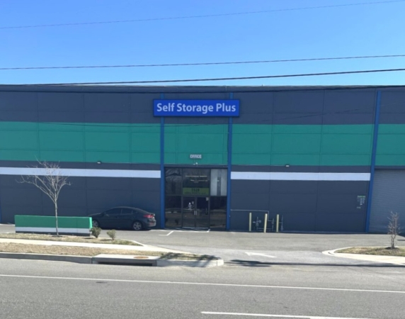 Self Storage Plus - Hyattsville - 2529 Kenilworth Avenue