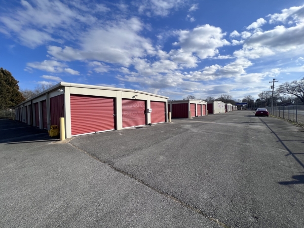 OneGuard Self Storage - Mallard Point, Decatur AL