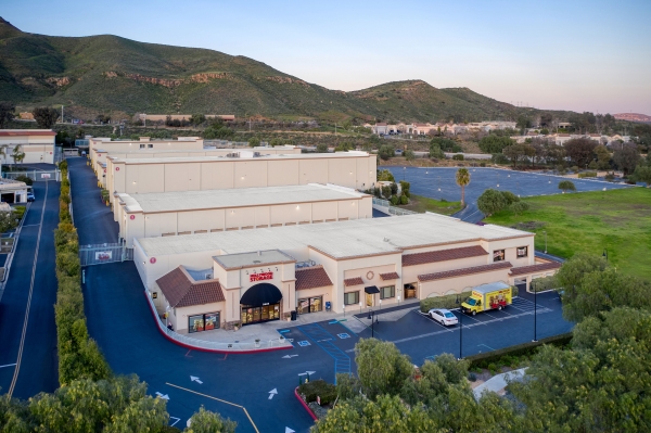 Hollywood Storage Center of Thousand Oaks - CITADELA