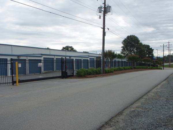 AAA Self Storage - Winston-Salem - Griffith Rd.