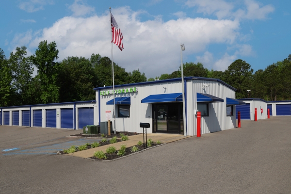 Midgard Self Storage - Spring Lake - 14396 North Carolina 210