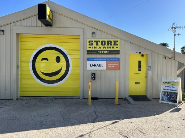Store In A Wink