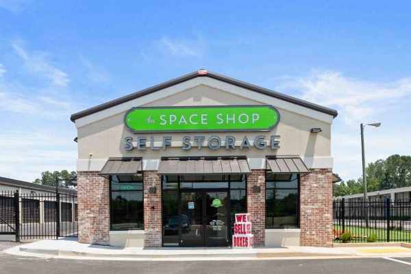 Space Shop Self Storage - Conyers