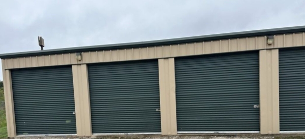 Lock & Load Storage
