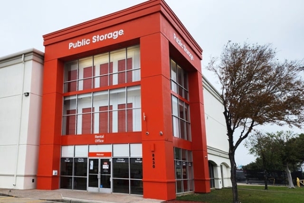 Public Storage - Houston - 8430 Gulf Freeway