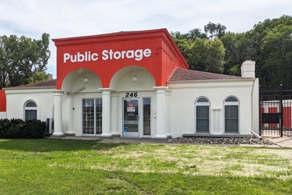 Public Storage - St Paul - 246 Eaton Street