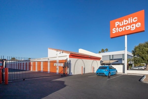 Public Storage - Las Vegas - 1400 E Tropicana Ave