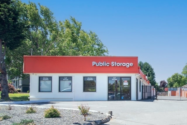 Public Storage - Tigard - 13473 SW Pacific Hwy