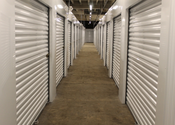 Self Storage Specialists - National Storage Detroit-New Center