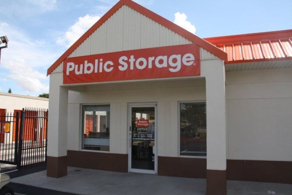 Public Storage - Kissimmee - 1051 Buenaventura Blvd