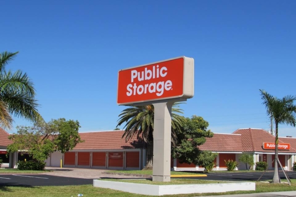 Public Storage - Fort Myers - 2235 Colonial Blvd