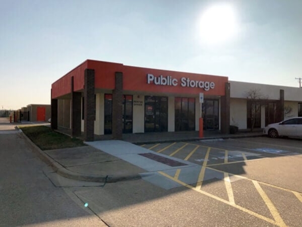 Public Storage - Arlington - 3008 West Division Street