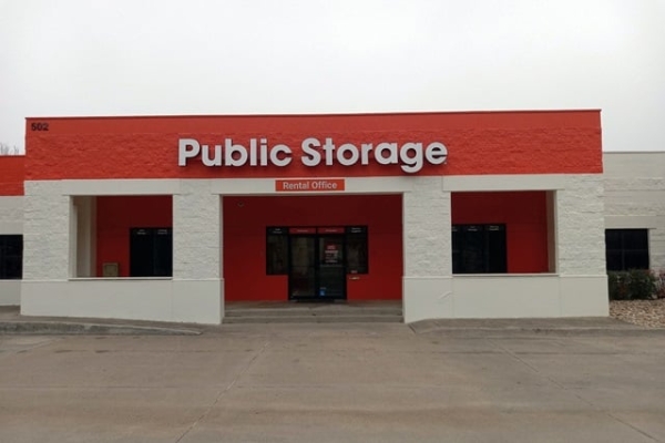 Public Storage - Arlington - 502 E Lamar Blvd