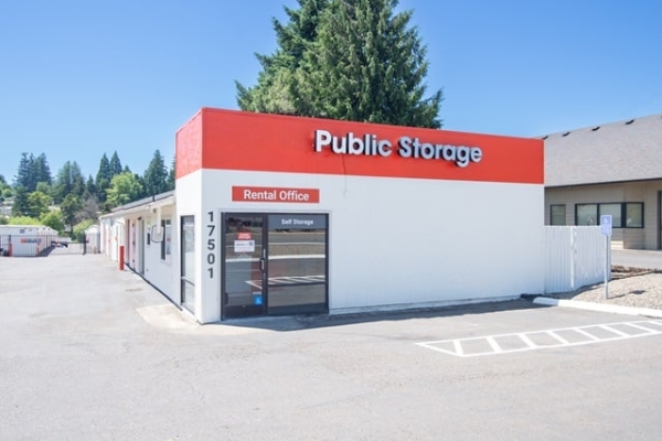 Public Storage - Milwaukie - 17501 SE McLoughlin Blvd