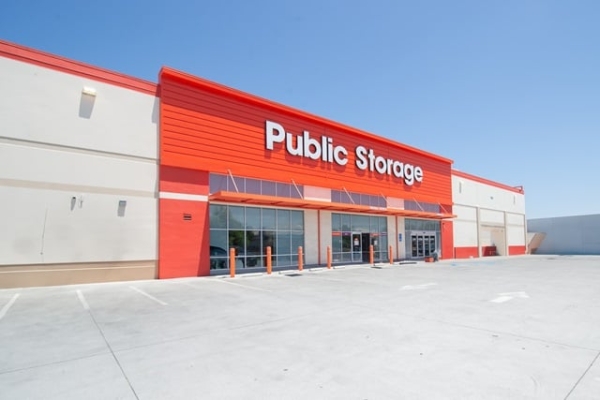 Public Storage - San Jose - 684 Lenfest Rd