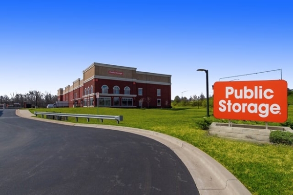 Public Storage - Burtonsville - 4001 Sandy Spring Rd