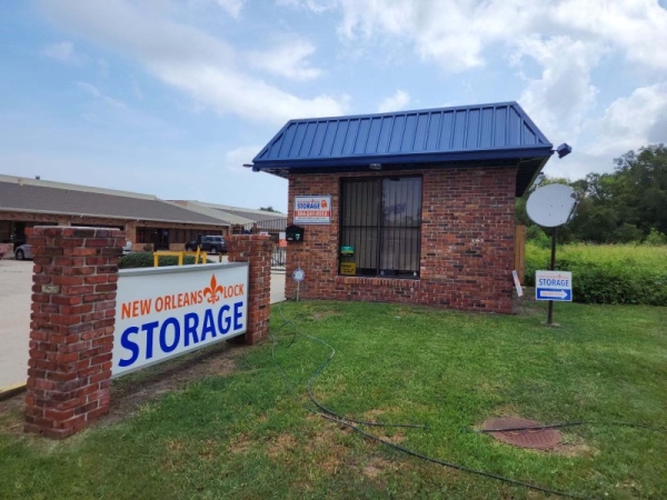 New Orleans Lock Storage