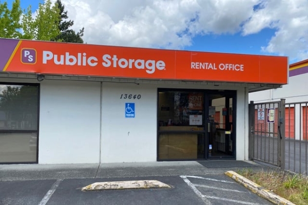 Public Storage - Bellevue - 13640 Bel Red Road