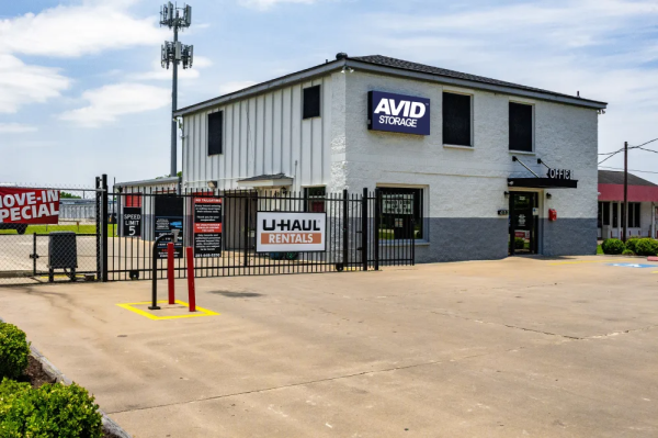 Avid Storage - Pearland