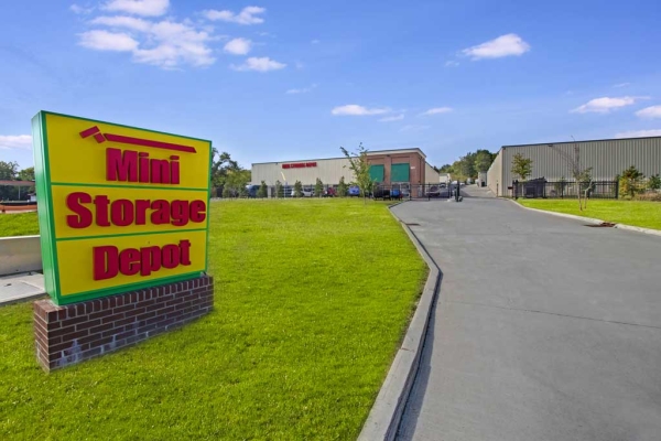 Mini Storage Depot - Nashville - Antioch Pike