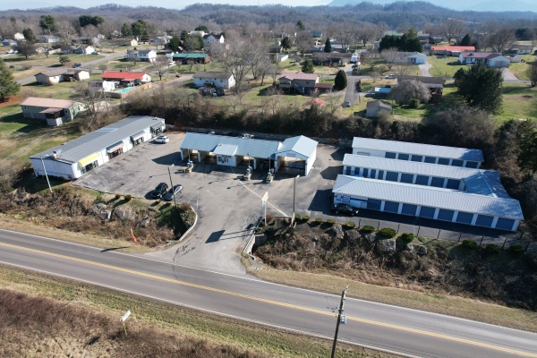 Creekside Storage - Plaza
