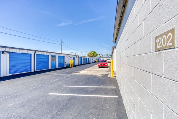 storageunits